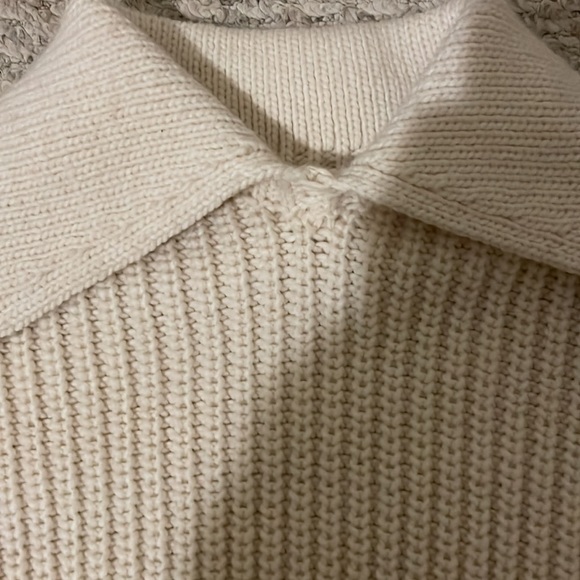 H&M knitted sweater - Picture 3 of 3